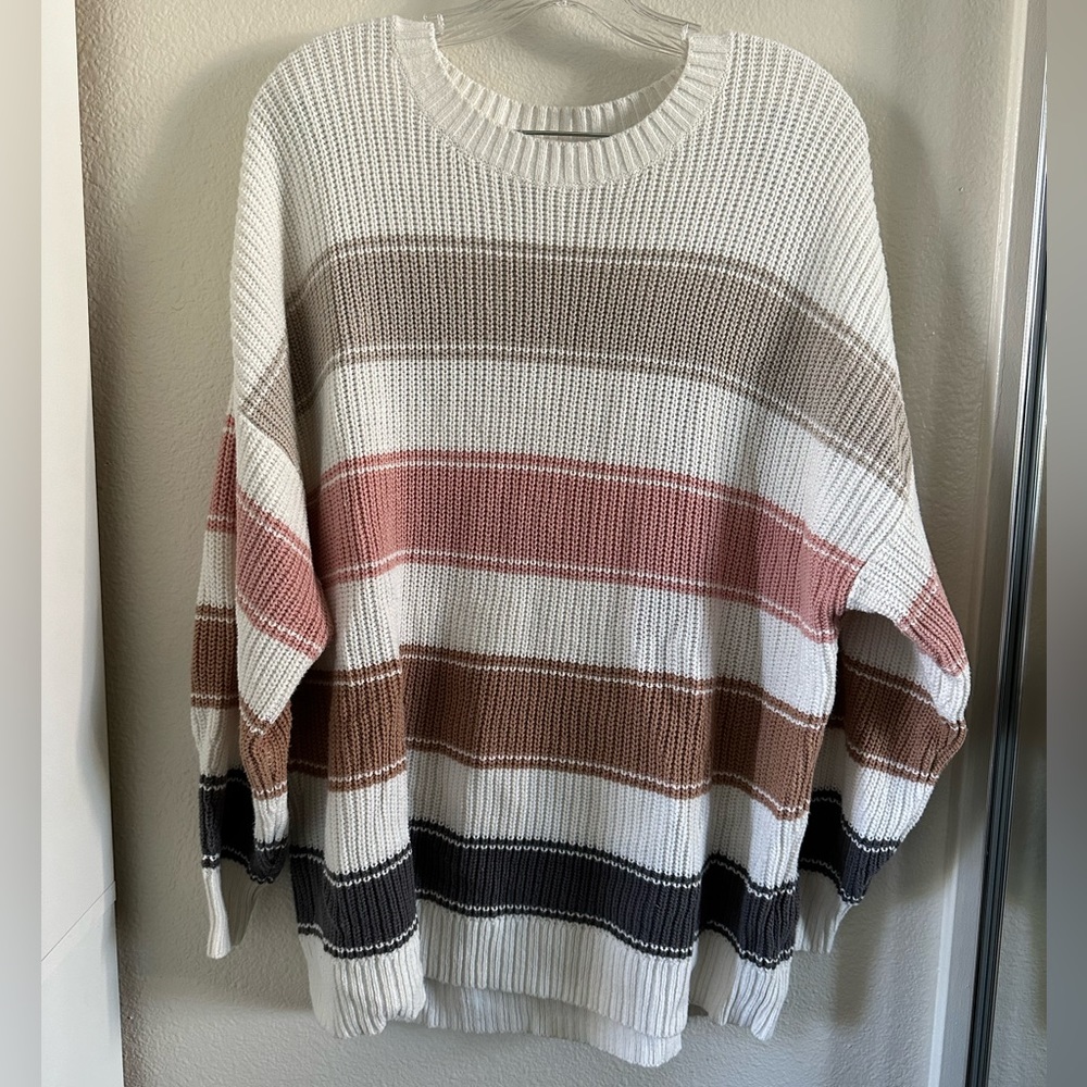 Hollister - Crew Neck